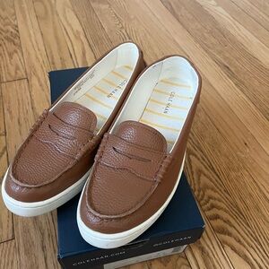 Cole Hahn Pecan Pebbled Nantucket Penny Loafer Size 7